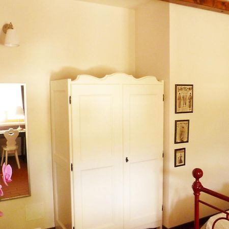 B&B Colle Di Terria Country House Contigliano Buitenkant foto