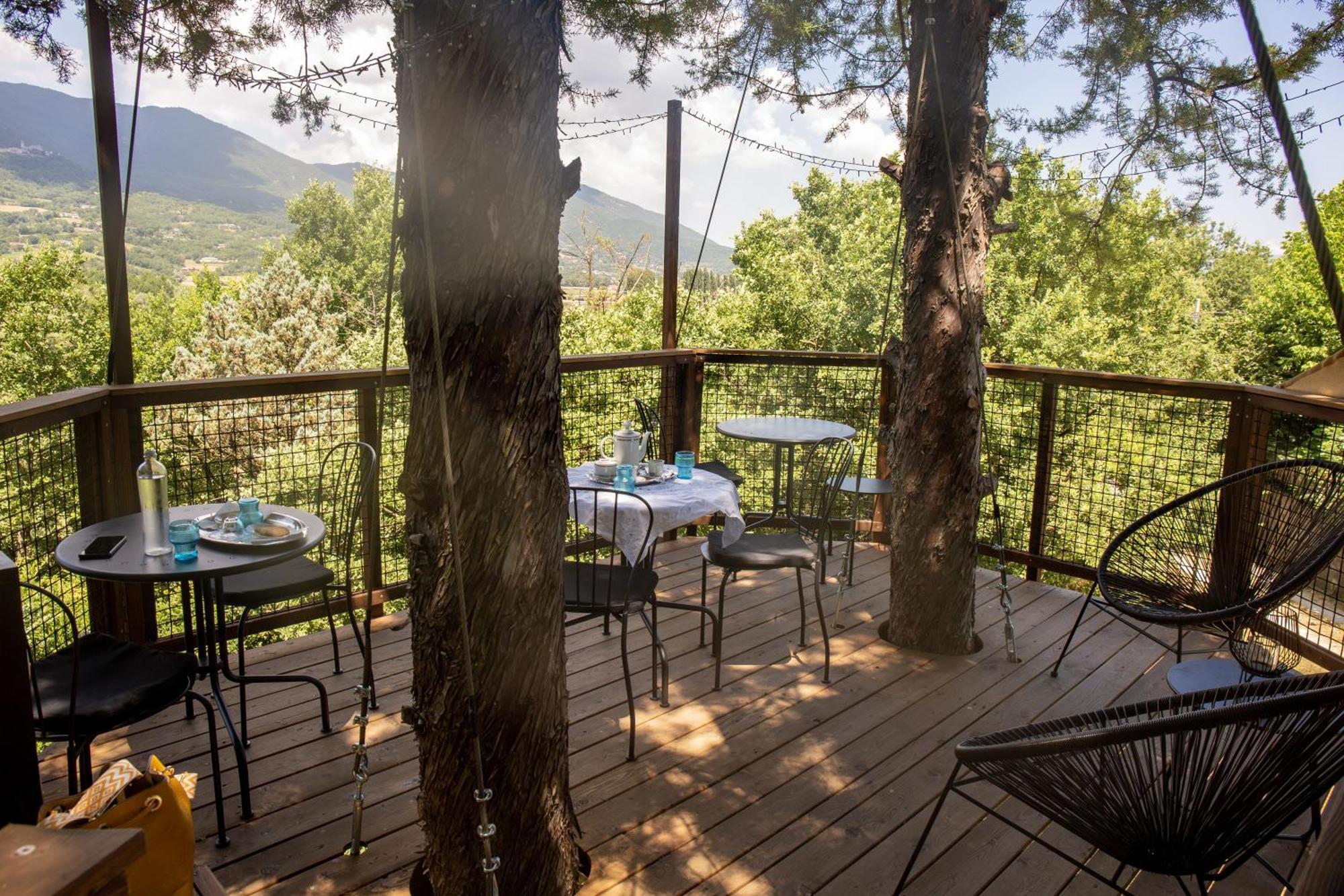B&B Colle Di Terria Country House Contigliano Buitenkant foto